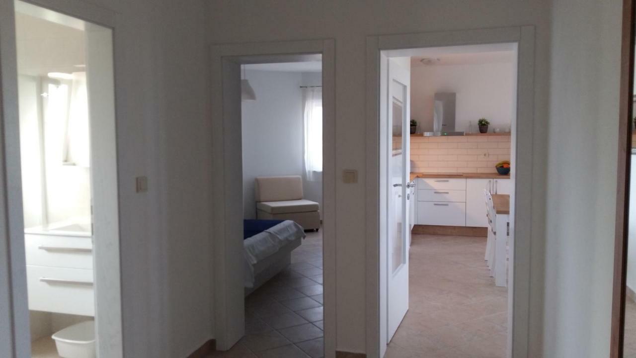 Haus Mit Meerblick 洛帕 外观 照片