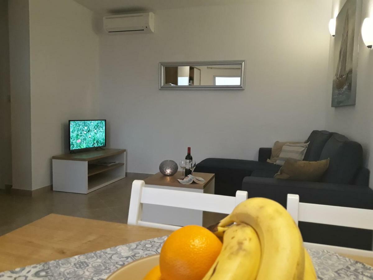 Haus Mit Meerblick 洛帕 外观 照片