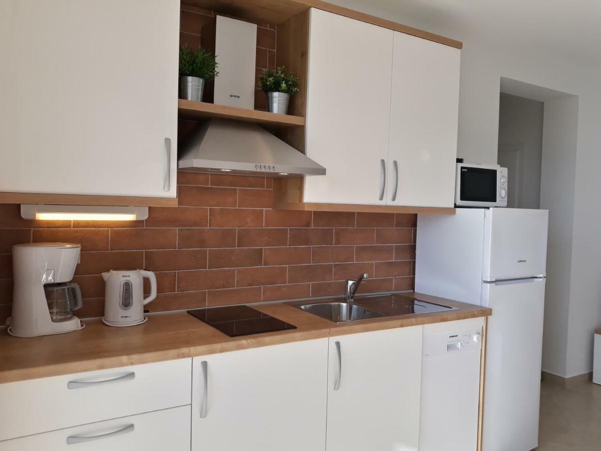 Haus Mit Meerblick 洛帕 外观 照片